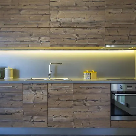 2m Ferienhaus Makarska