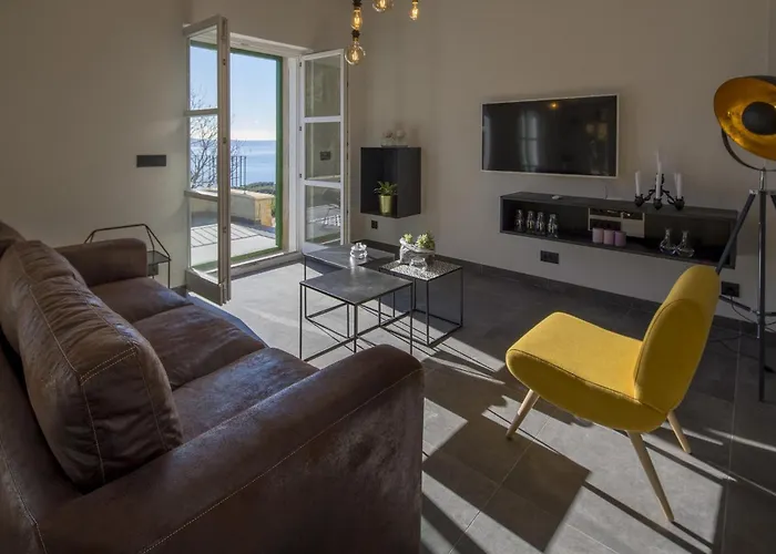 Holiday home 2m Makarska